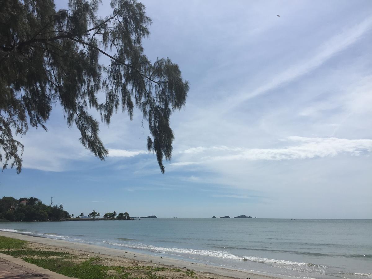 Ban Sumalai Hotel Rayong Luaran gambar