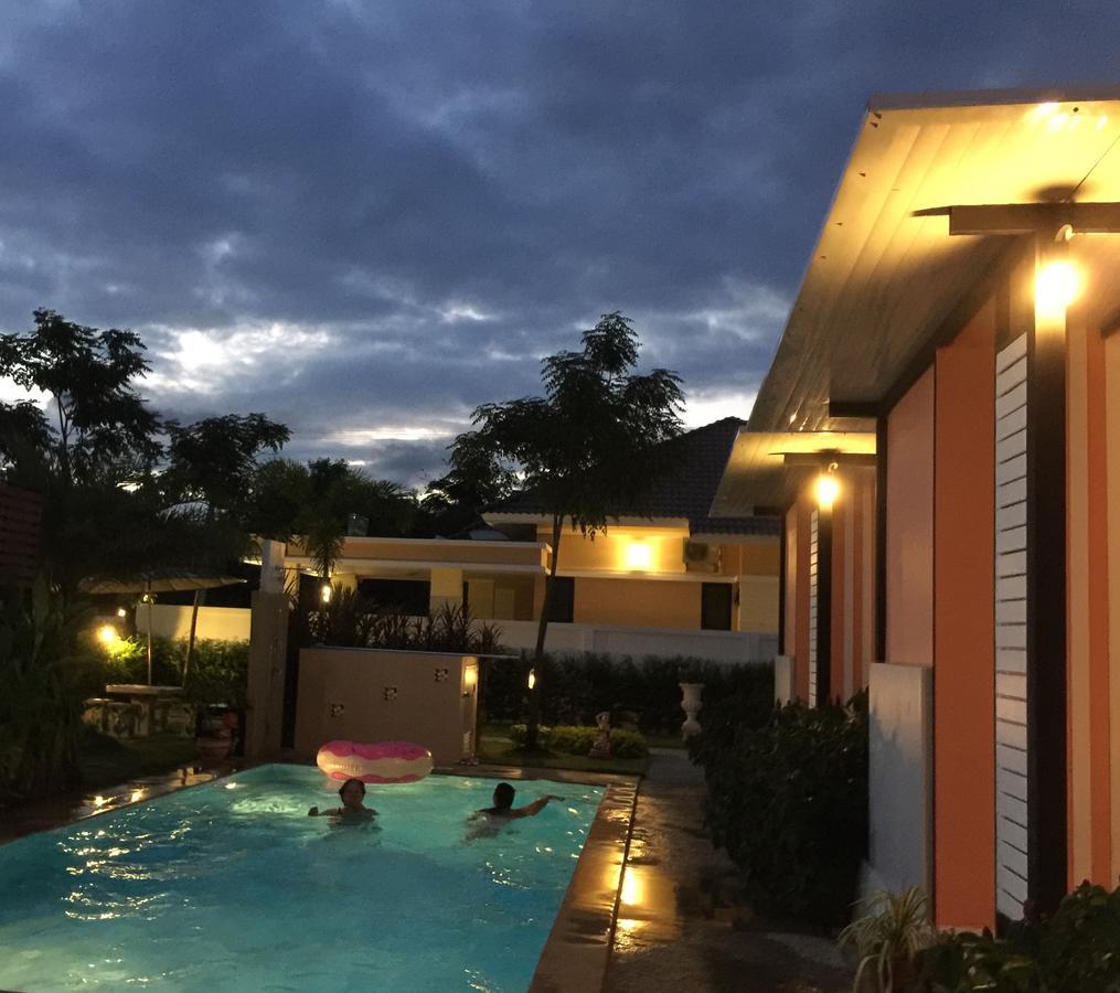 Ban Sumalai Hotel Rayong Luaran gambar