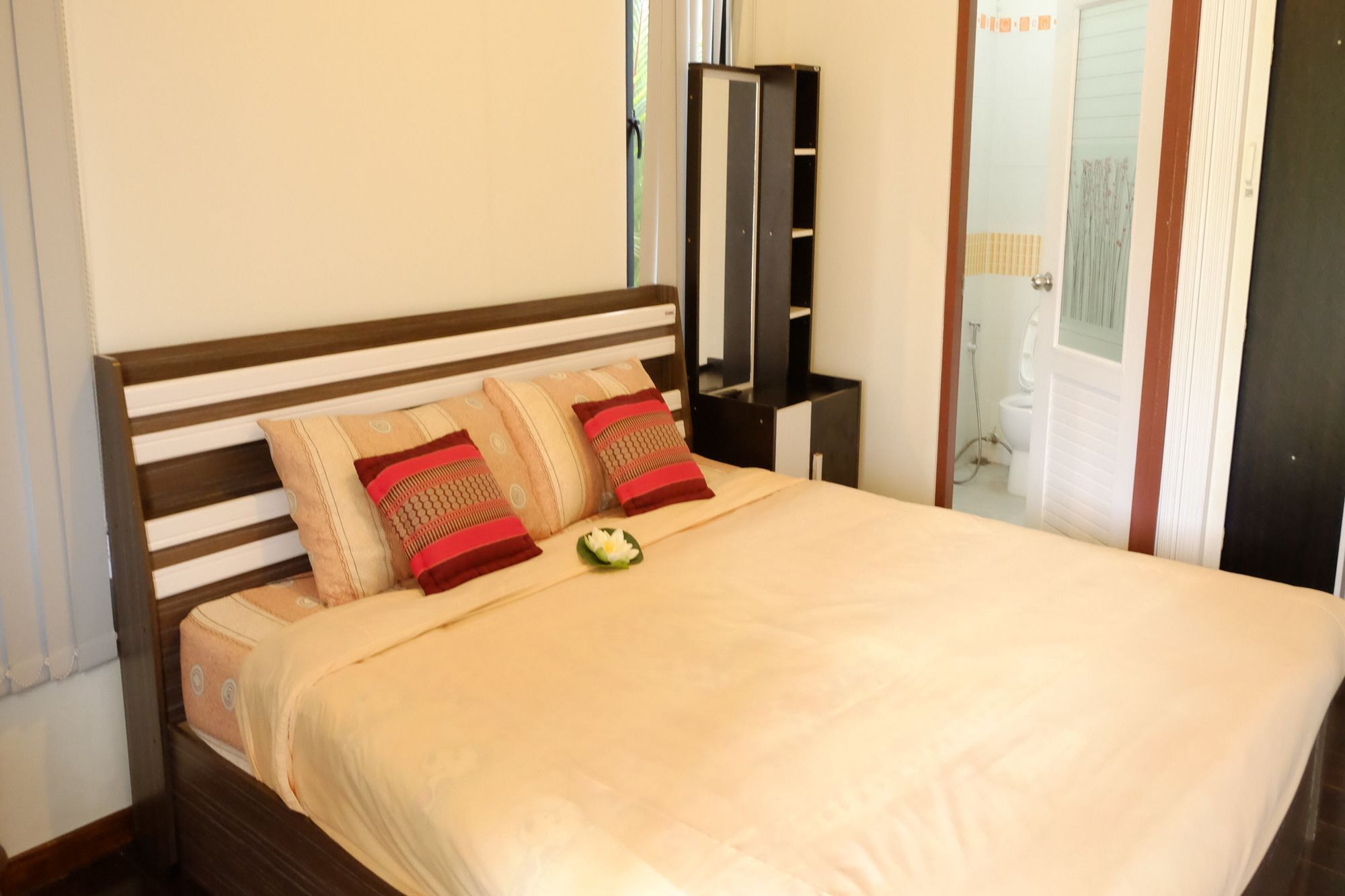 Ban Sumalai Hotel Rayong Luaran gambar